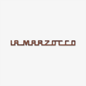 La Marzocco logotyp i äkta trä, valnöt