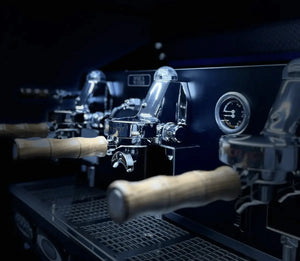La Nuova Era Altea Anniversario 2 - grupp Kommersiell espressomaskin - Barista og Espresso
